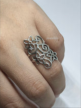 Flowerful Ring