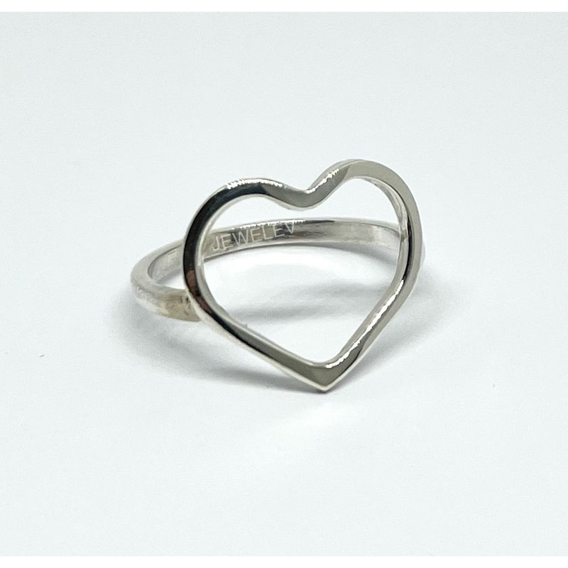 Wide Outlined Heart Ring
